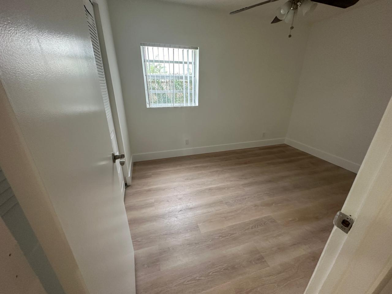 SPANISH ISLES II - Residential Lease