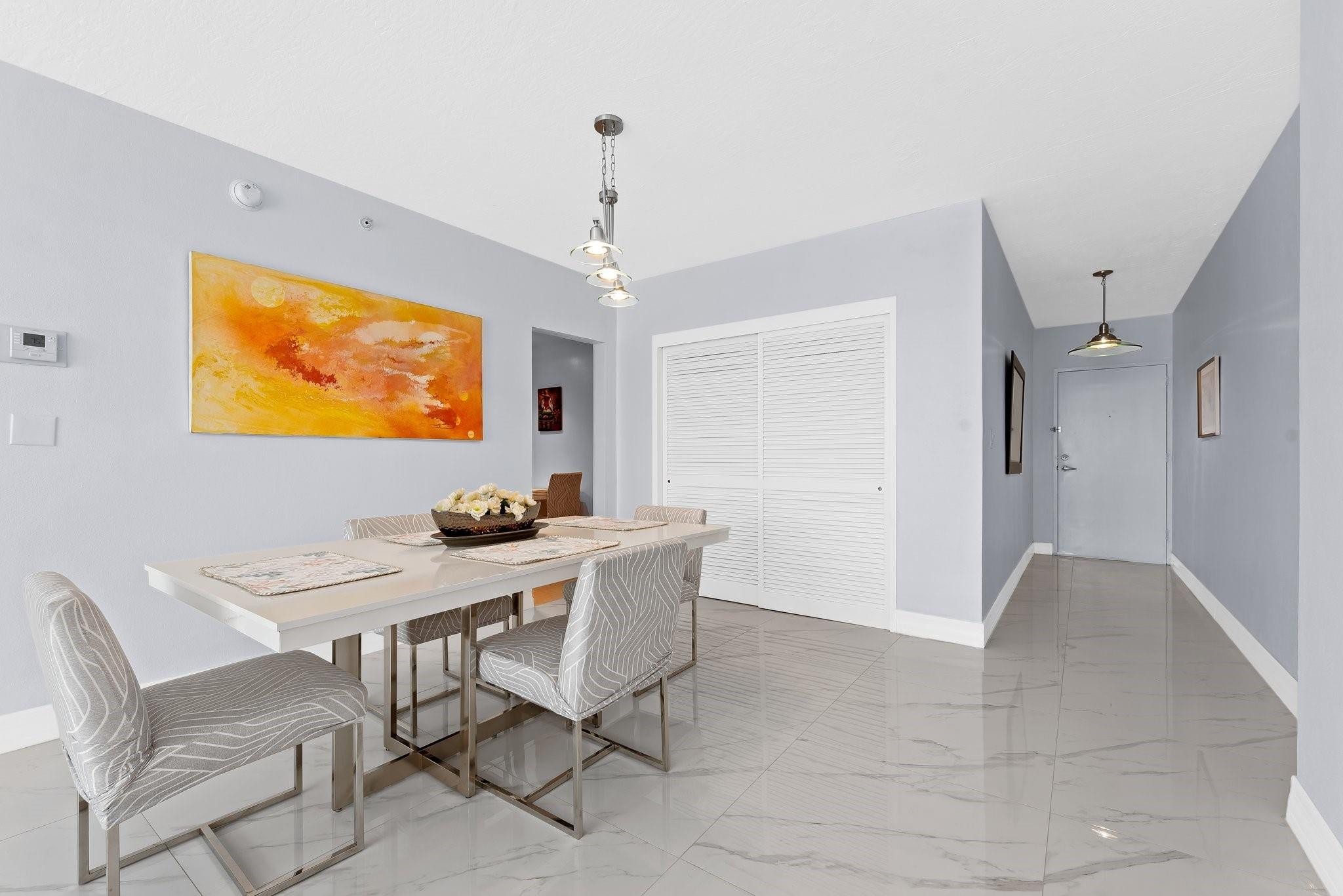 Residence of Hollywood - Residential