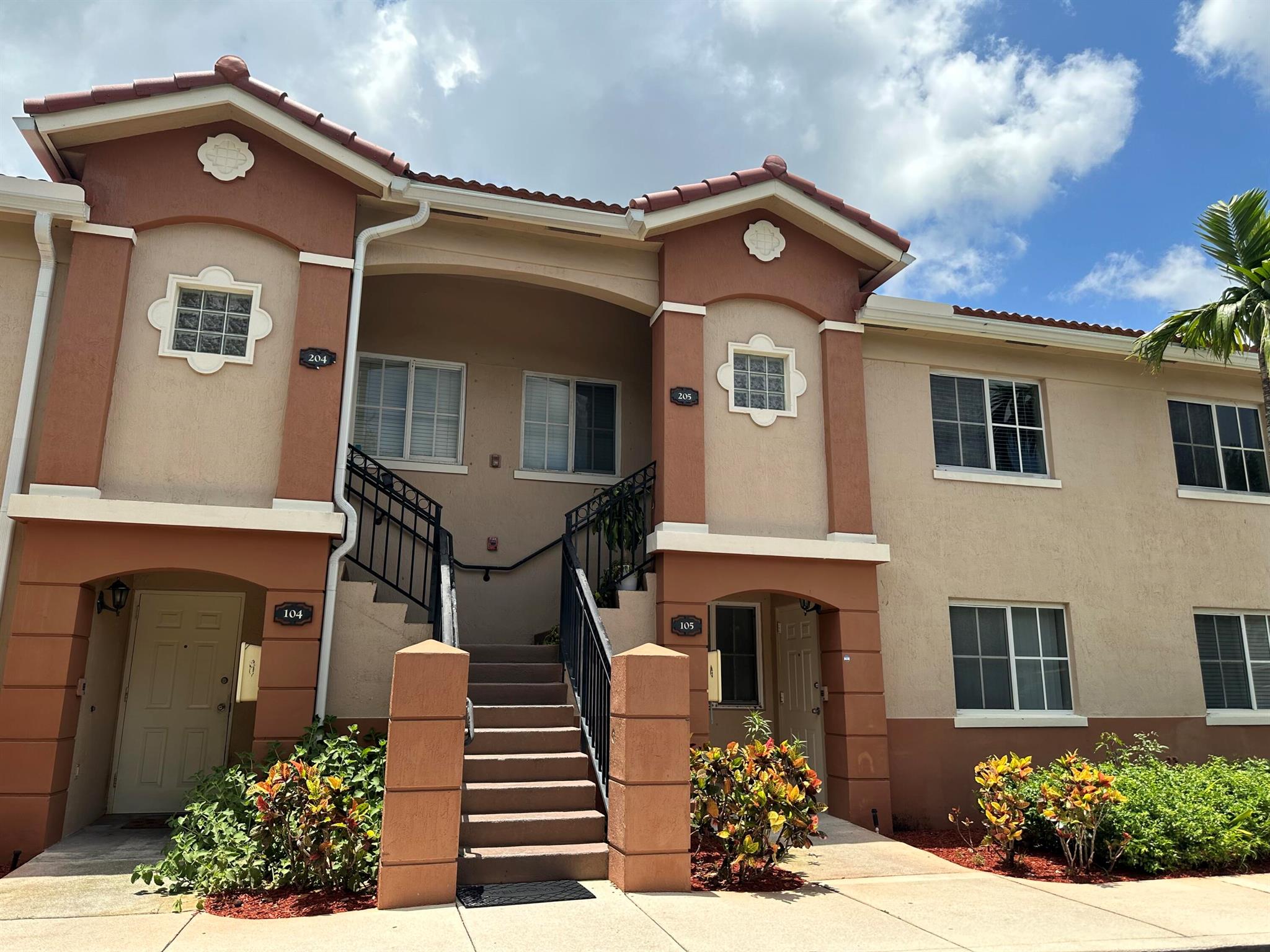 Location! Location!! Location!!! Fall in love with this absolutely gorgeous lake front condo offering beautiful tiles, SS appliances, full size Samsung washer and dryer. This unit is on the second floor with high ceilings and offers beautiful lake view from bedroom and kitchen. A must see! Cove is a gated community offering pool and ideally located close to highways, restaurant, shopping. Water included!