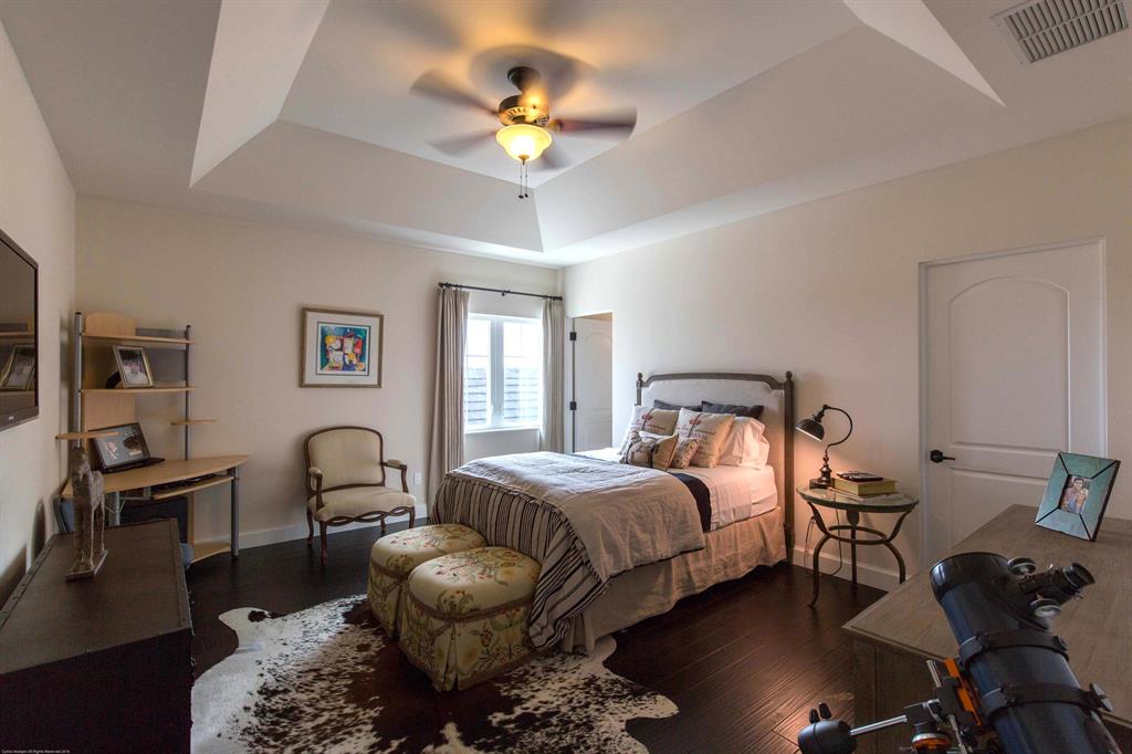 PALM BEACH POINT EAST - Residential