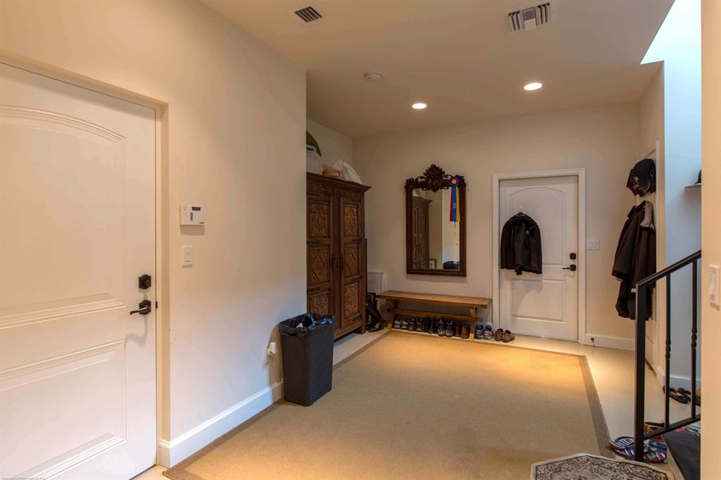 PALM BEACH POINT EAST - Residential