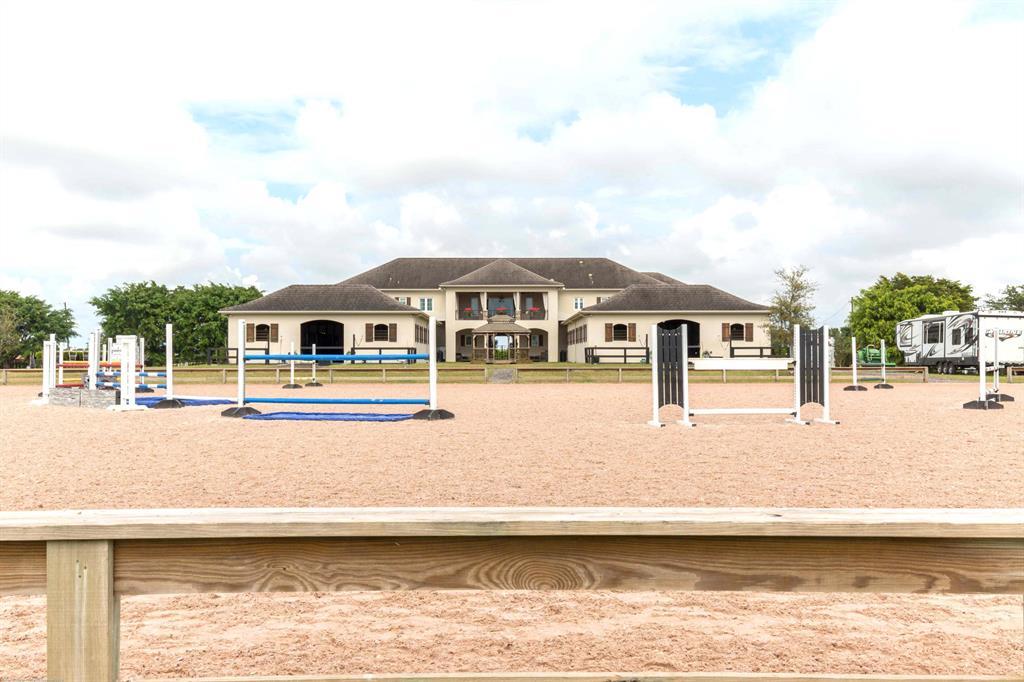 PALM BEACH POINT EAST - Residential