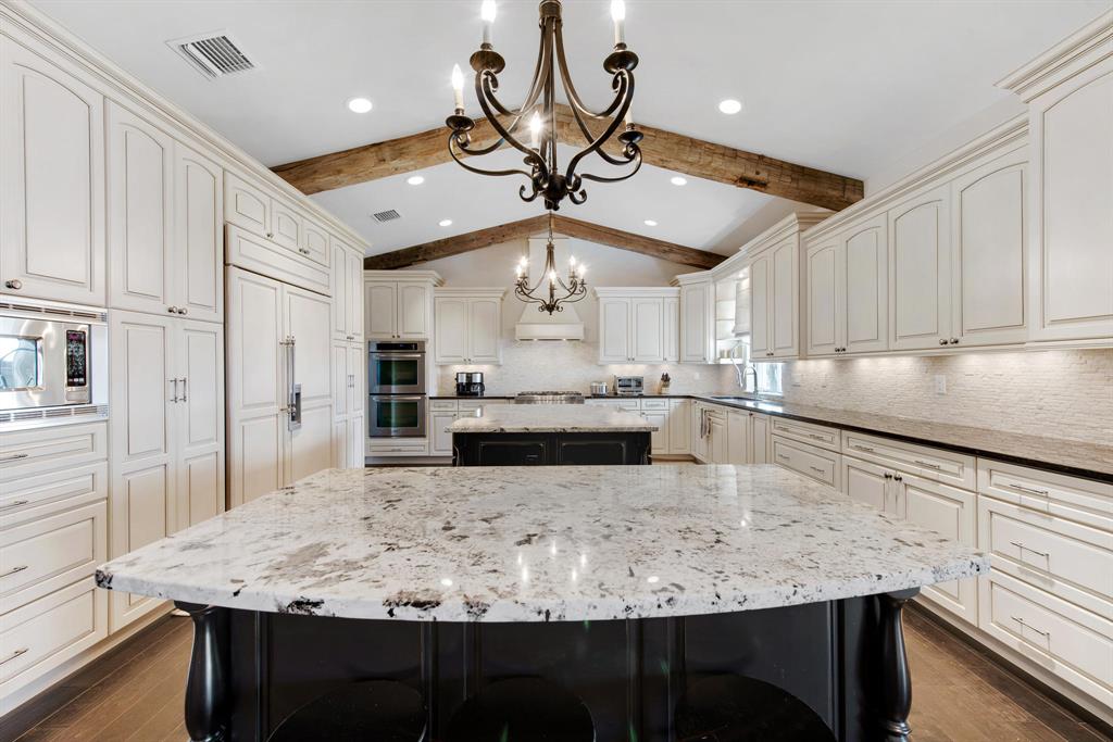 PALM BEACH POINT EAST - Residential