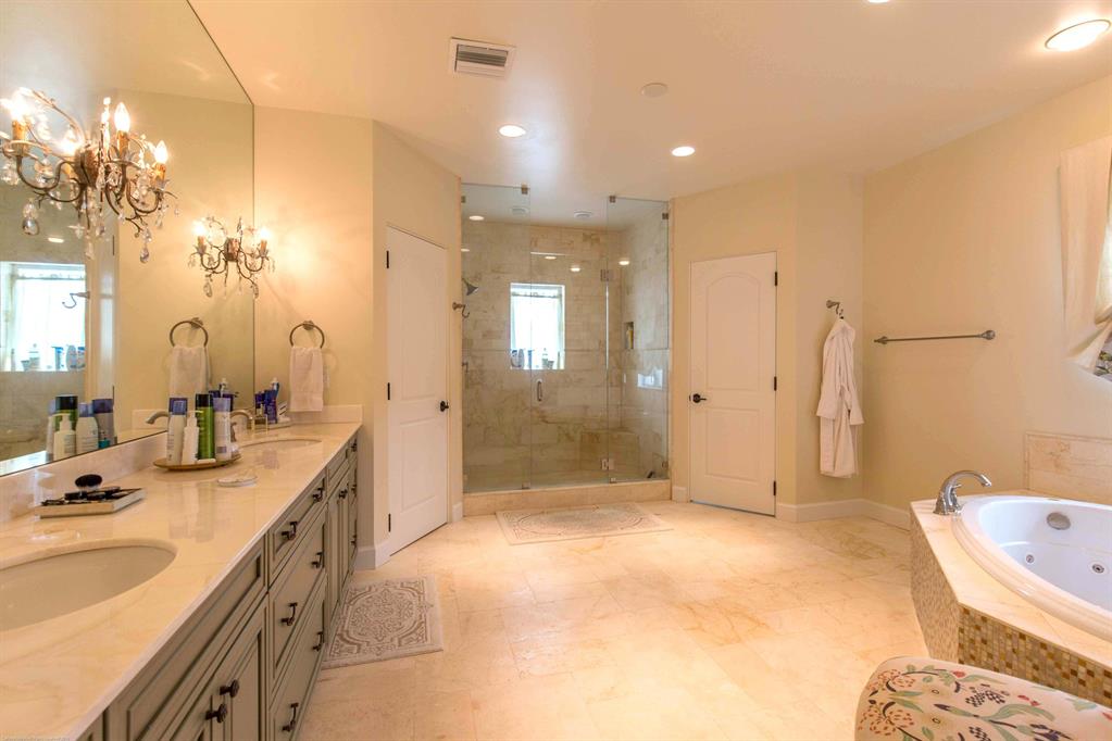 PALM BEACH POINT EAST - Residential