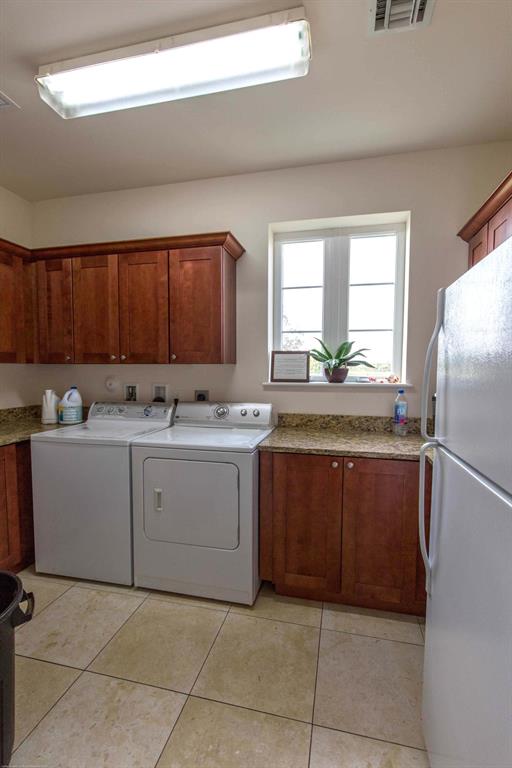 PALM BEACH POINT EAST - Residential