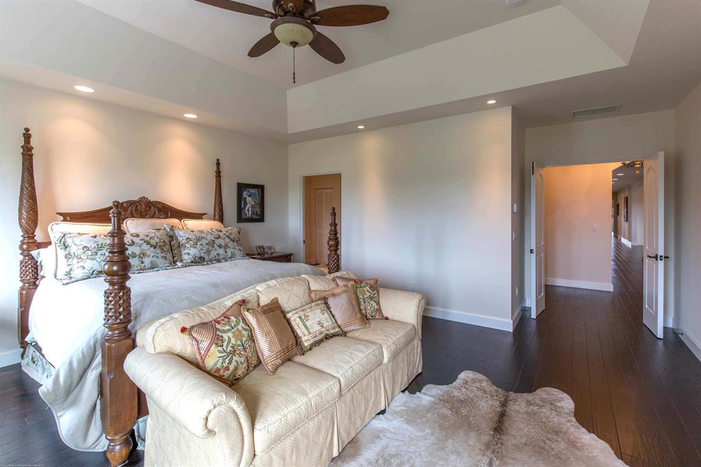 PALM BEACH POINT EAST - Residential