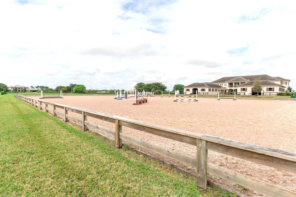 PALM BEACH POINT EAST - Residential