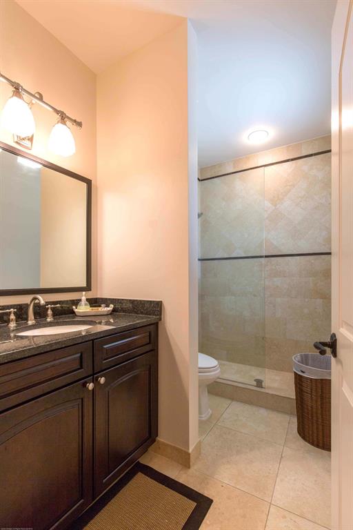 PALM BEACH POINT EAST - Residential