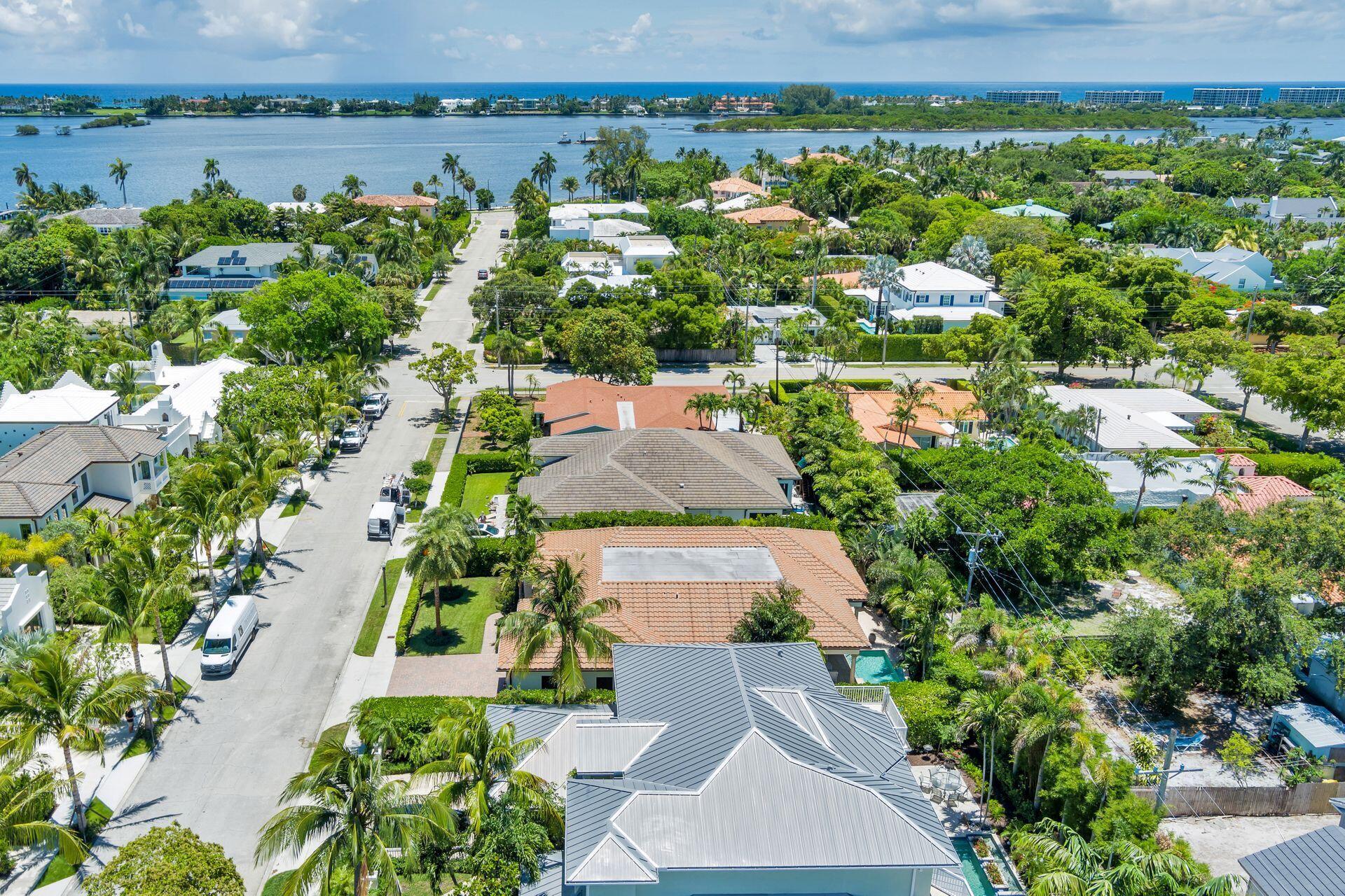 MIRAMAR SHORES - Residential