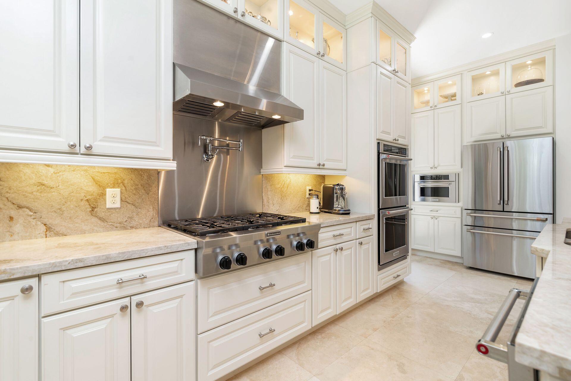 MIRAMAR SHORES - Residential