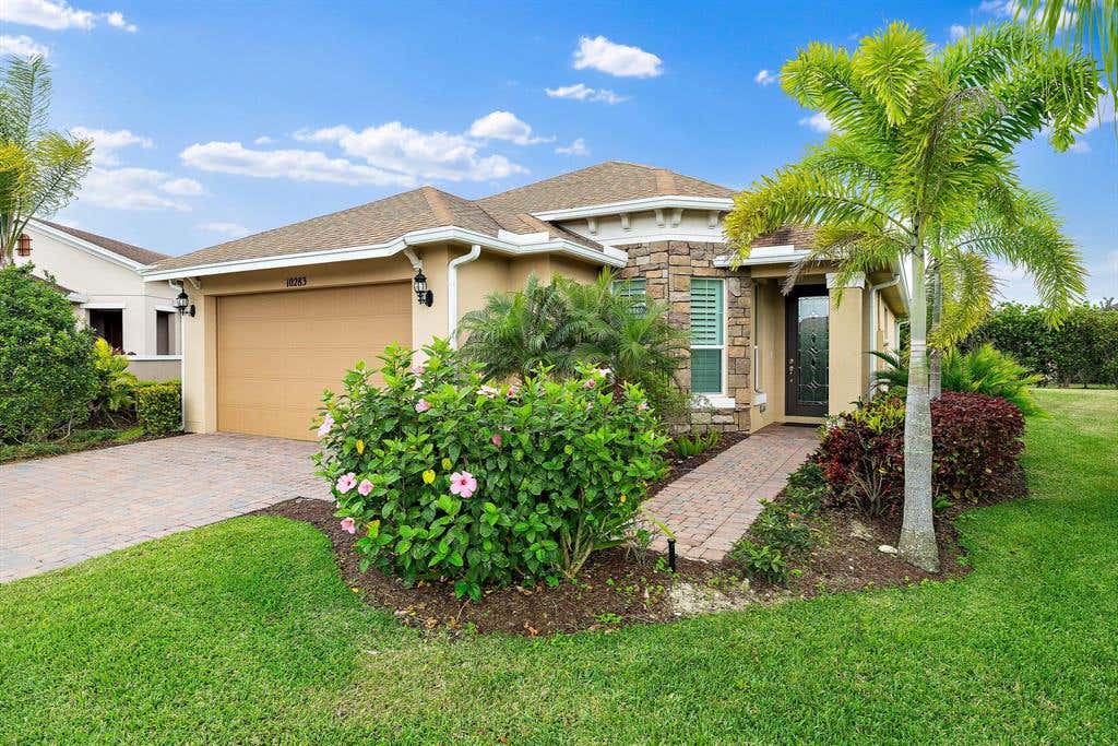 Photo of 10283 SW Silverberry Court, Port Saint Lucie, FL 34987 (MLS # R10710024)
