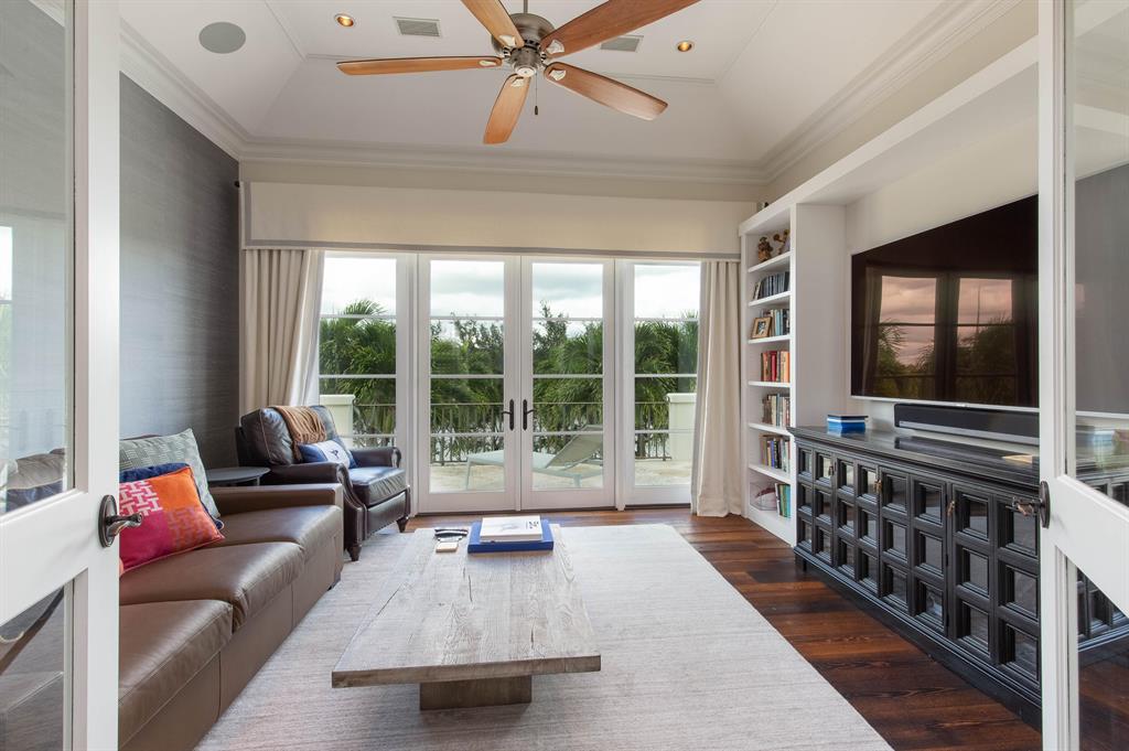 CYPRESS ISLAND OF PALM BEACH POLO & COUN - Residential