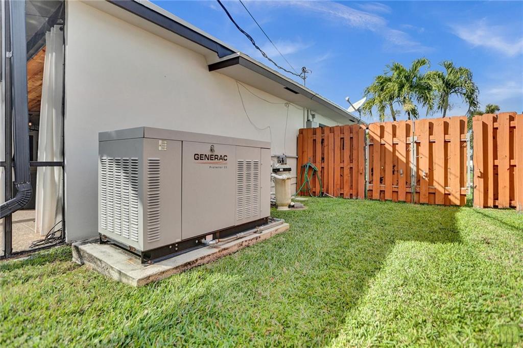 Coconut Creek Sec 8 66-42 - Residential