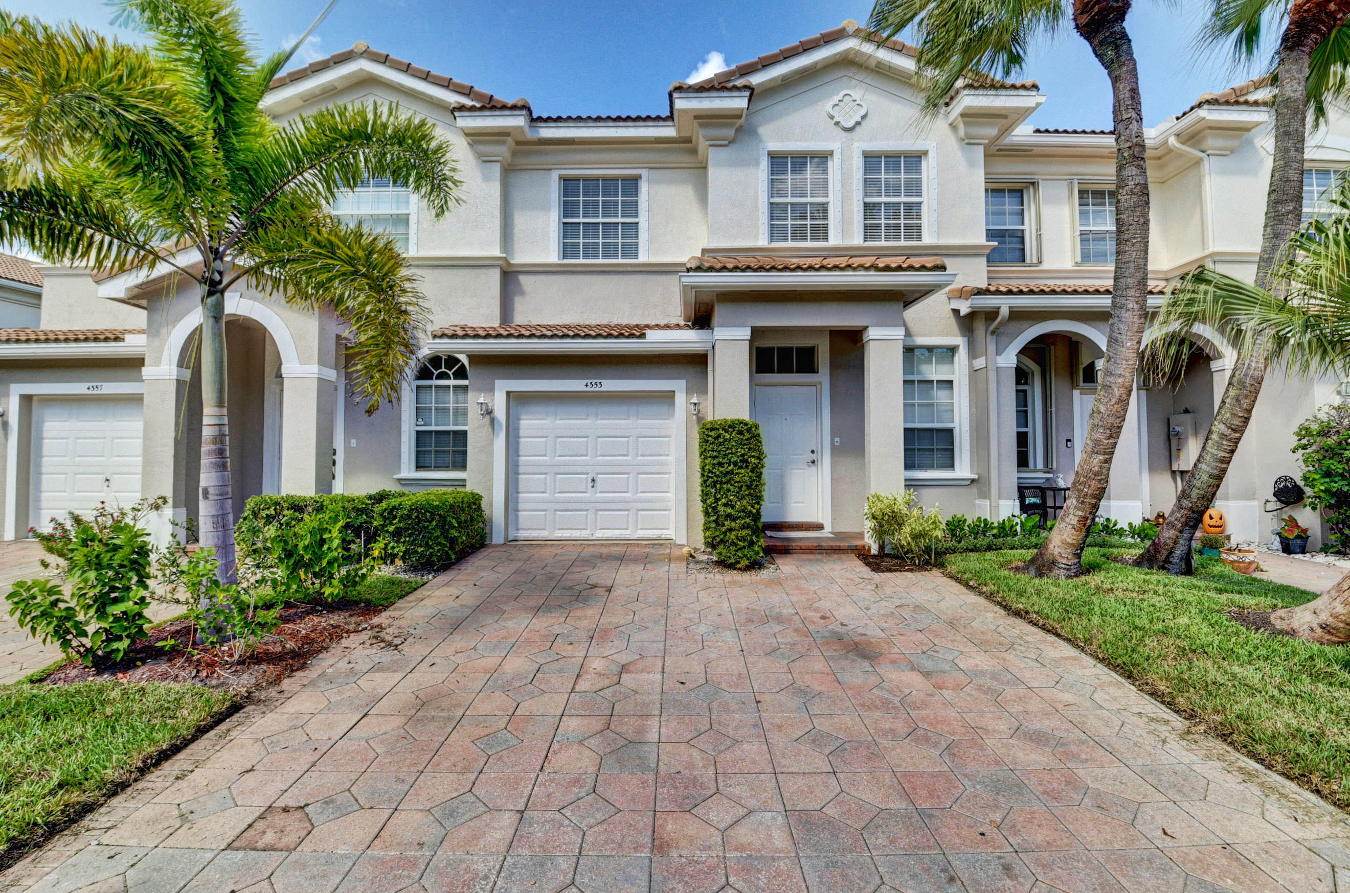 View Delray Beach, FL 33445 townhome