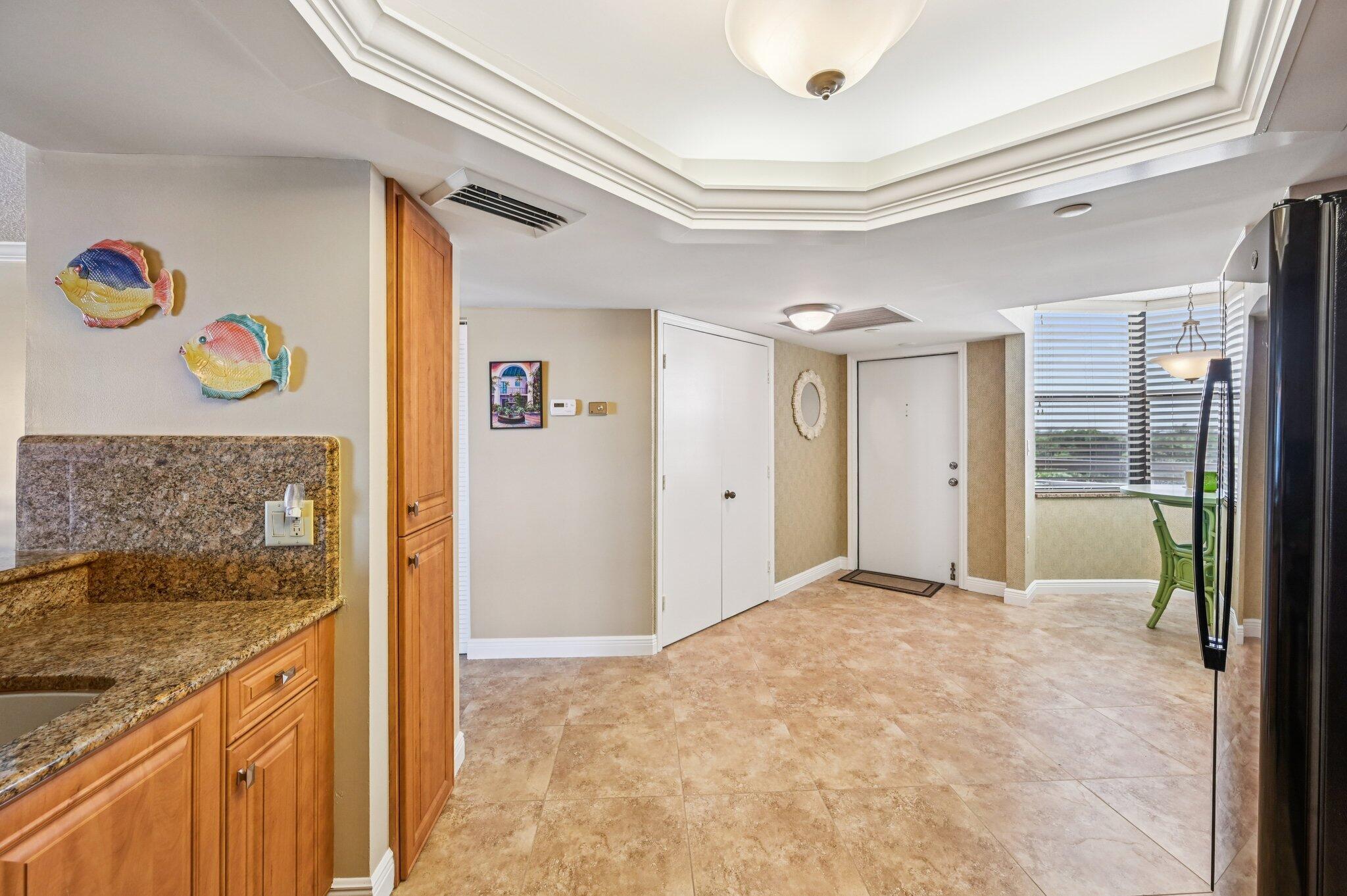 ISLAND DUNES OCEANSIDE CO - Residential Lease