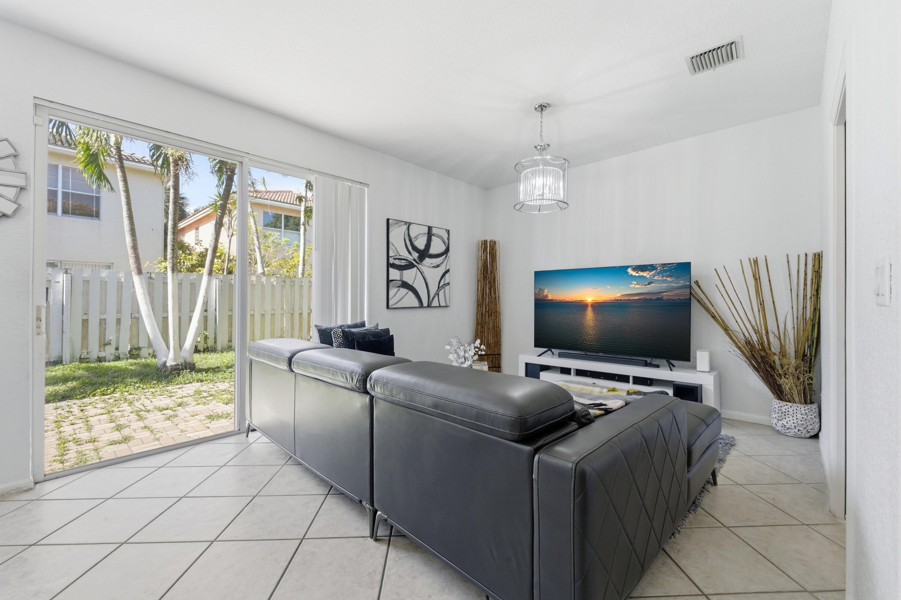 BRIGER PARS G, H AND J - Residential