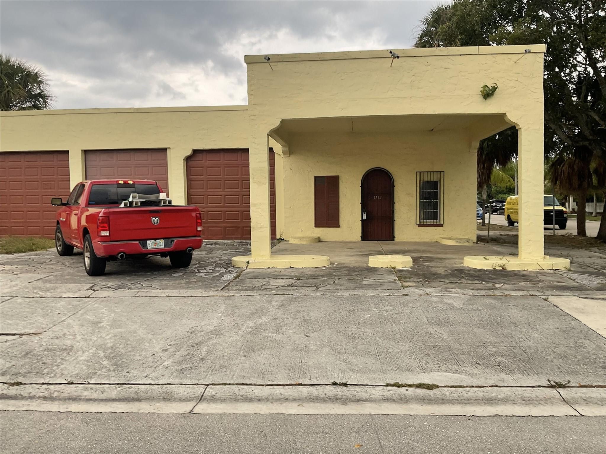 Central Park Add 01 - Land