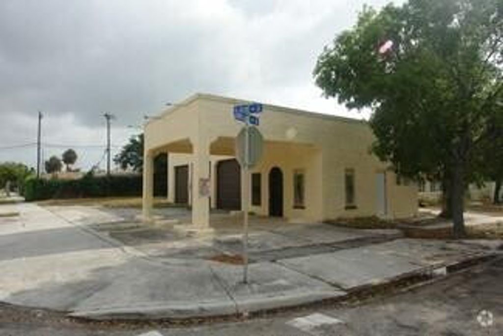 Photo of 3712 S Olive Avenue, West Palm Beach, FL 33405 (MLS # F10555704)