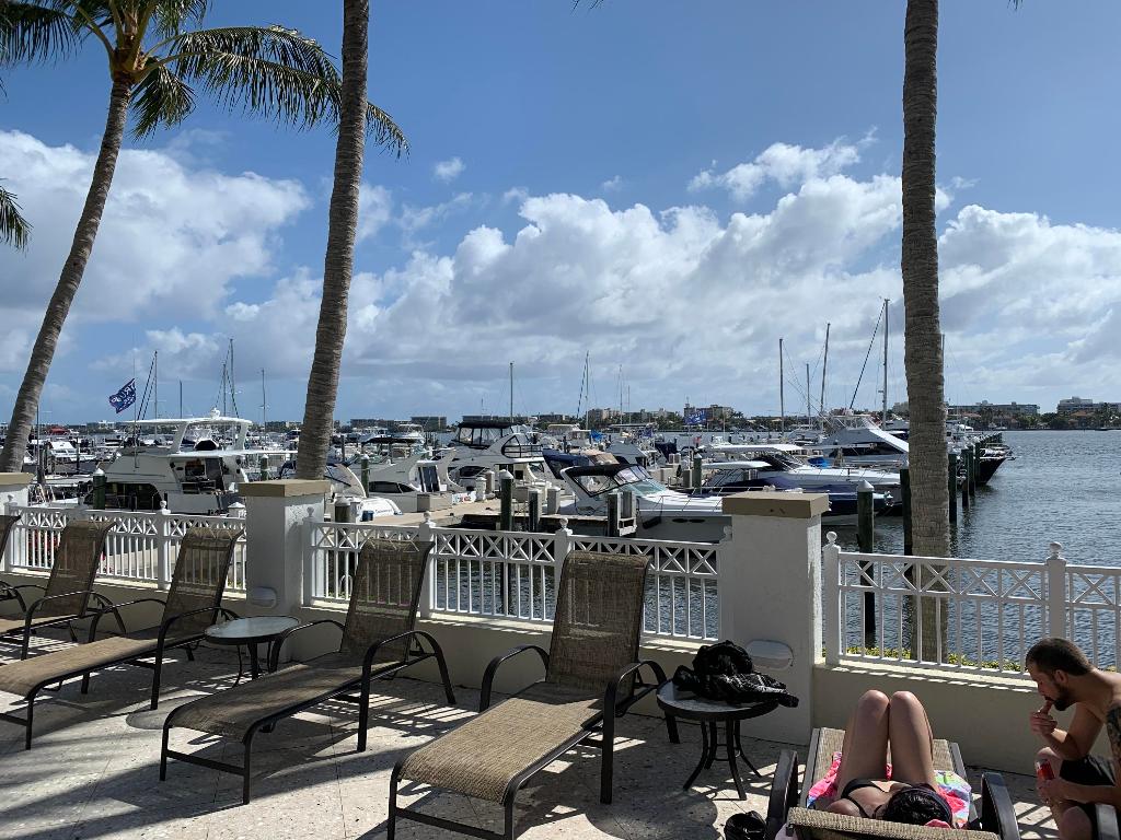 802 W Windward 415 Way Ph-15