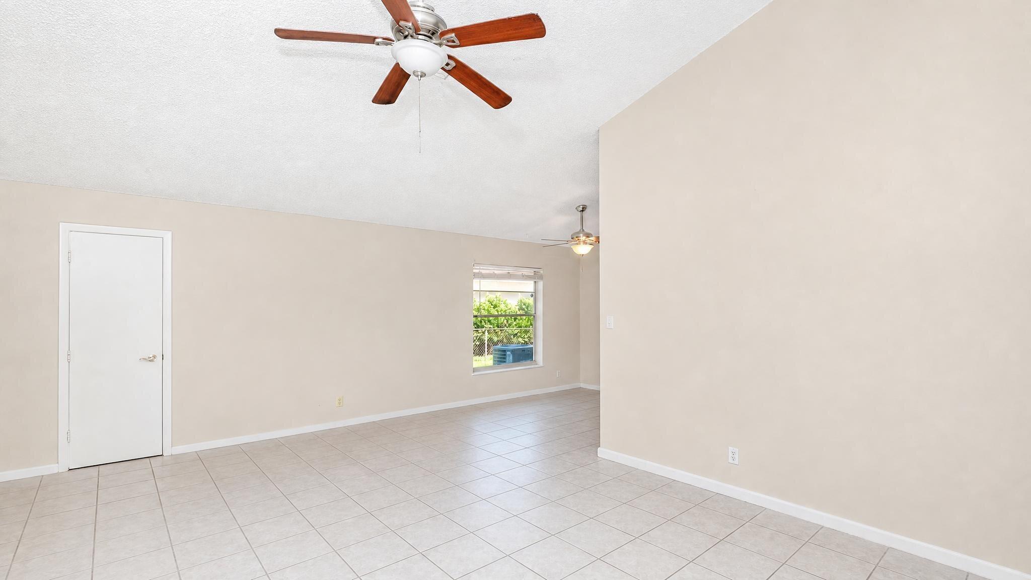11281 NW 39TH Street