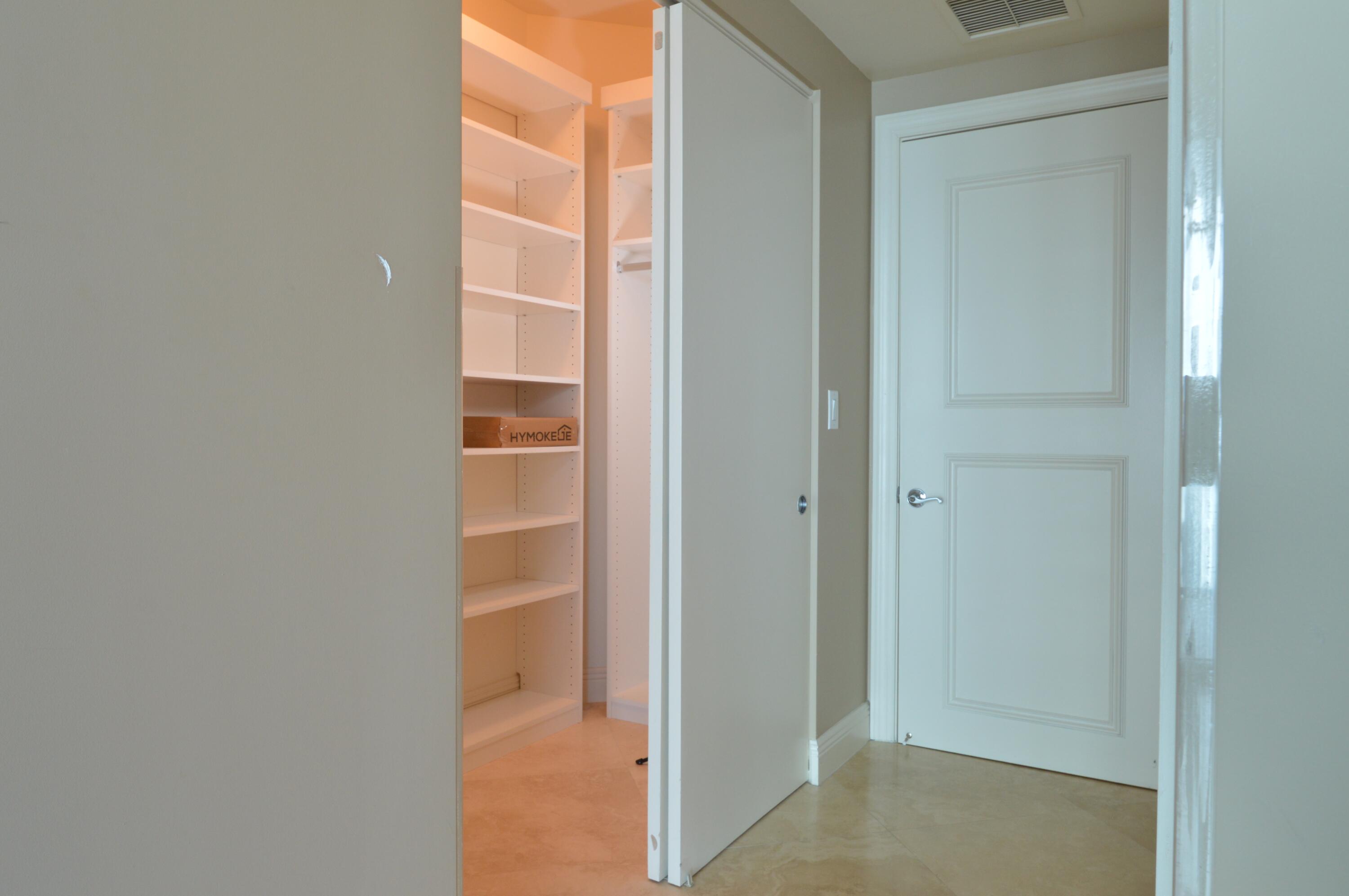 DIPLOMAT OCEANFRONT RESIDENCES - Residential