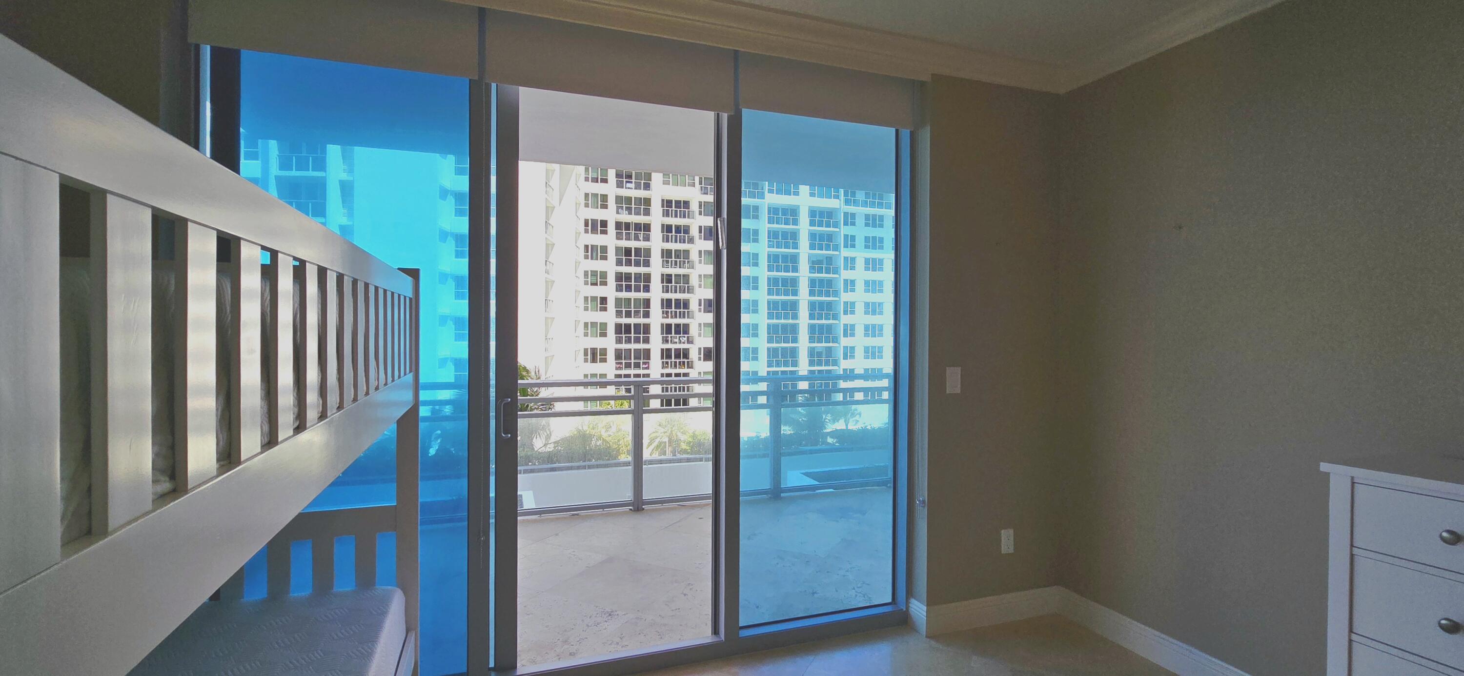 DIPLOMAT OCEANFRONT RESIDENCES - Residential