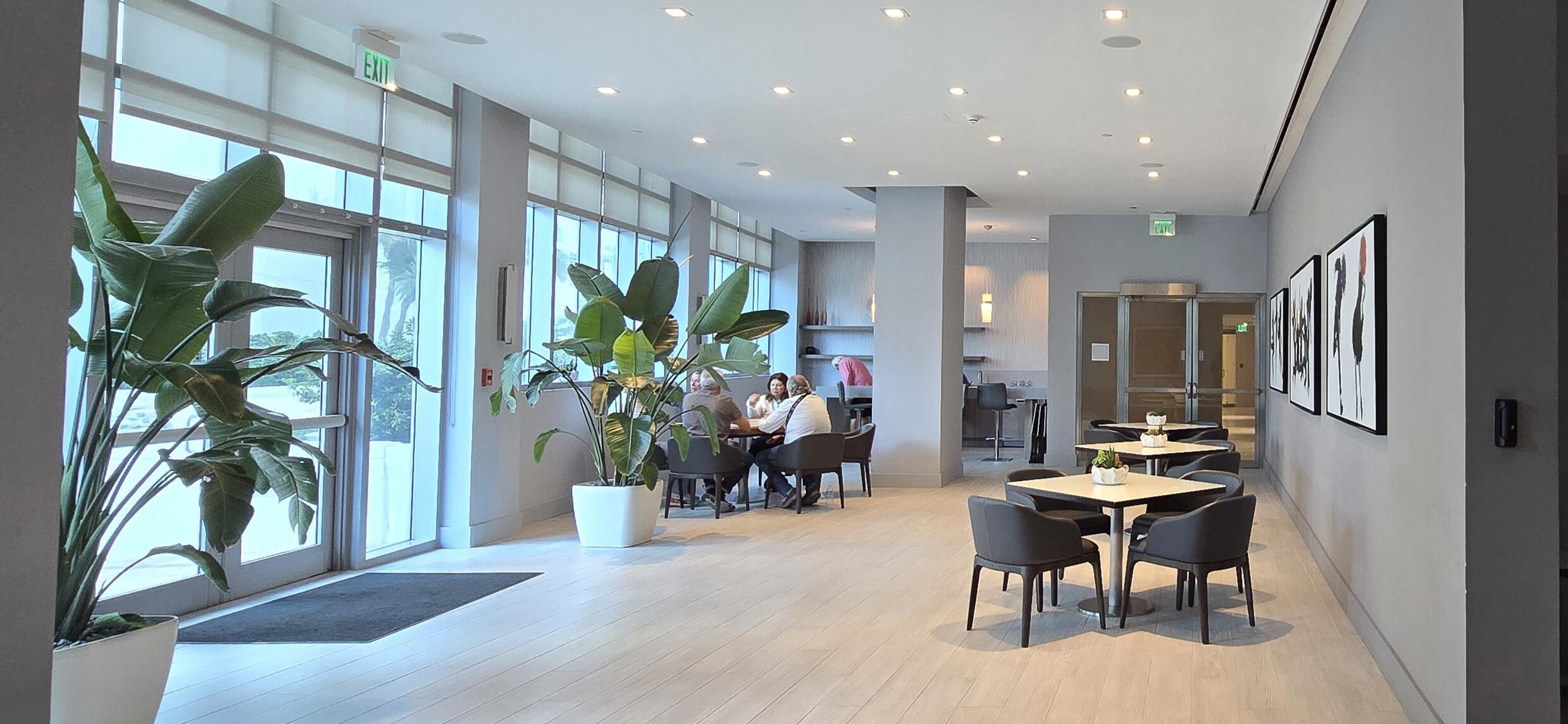 DIPLOMAT OCEANFRONT RESIDENCES - Residential