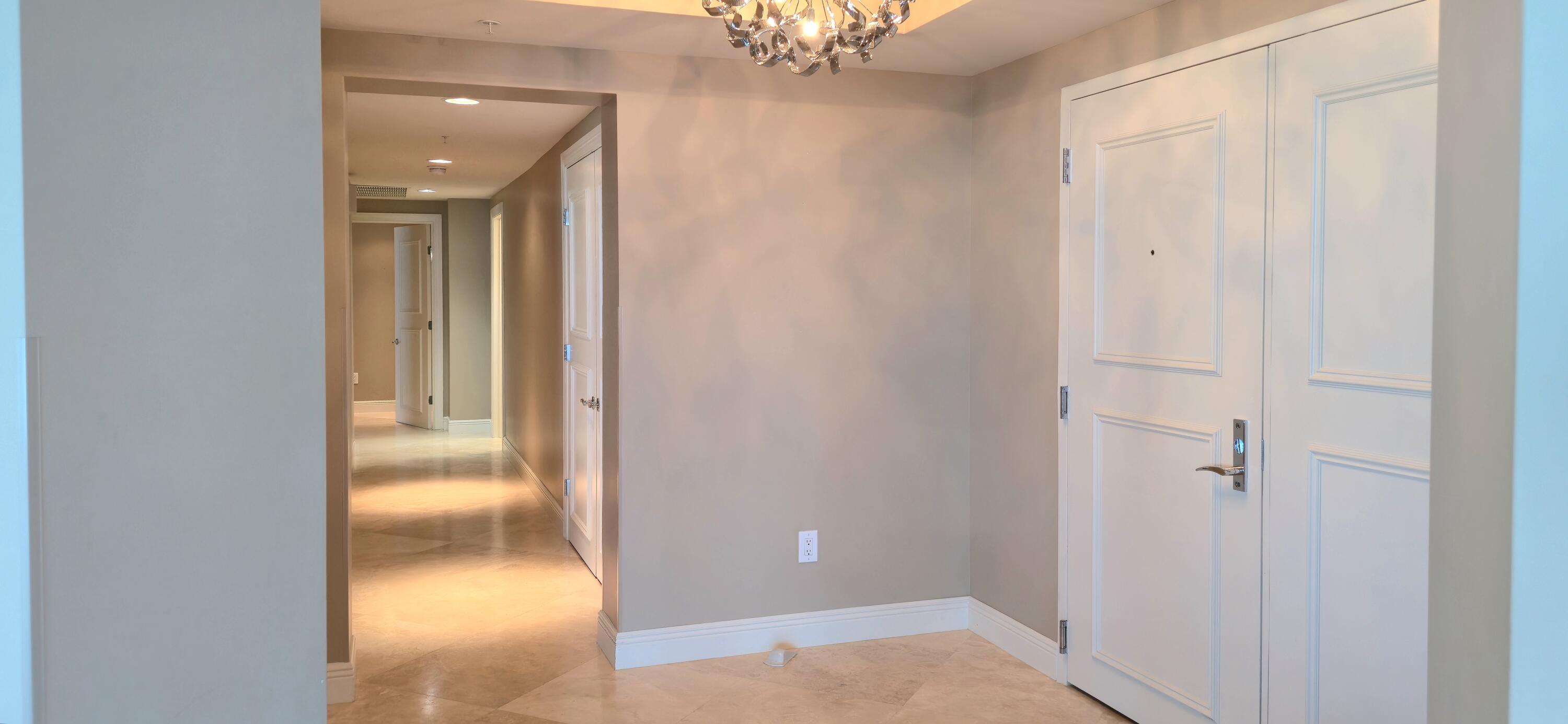 DIPLOMAT OCEANFRONT RESIDENCES - Residential