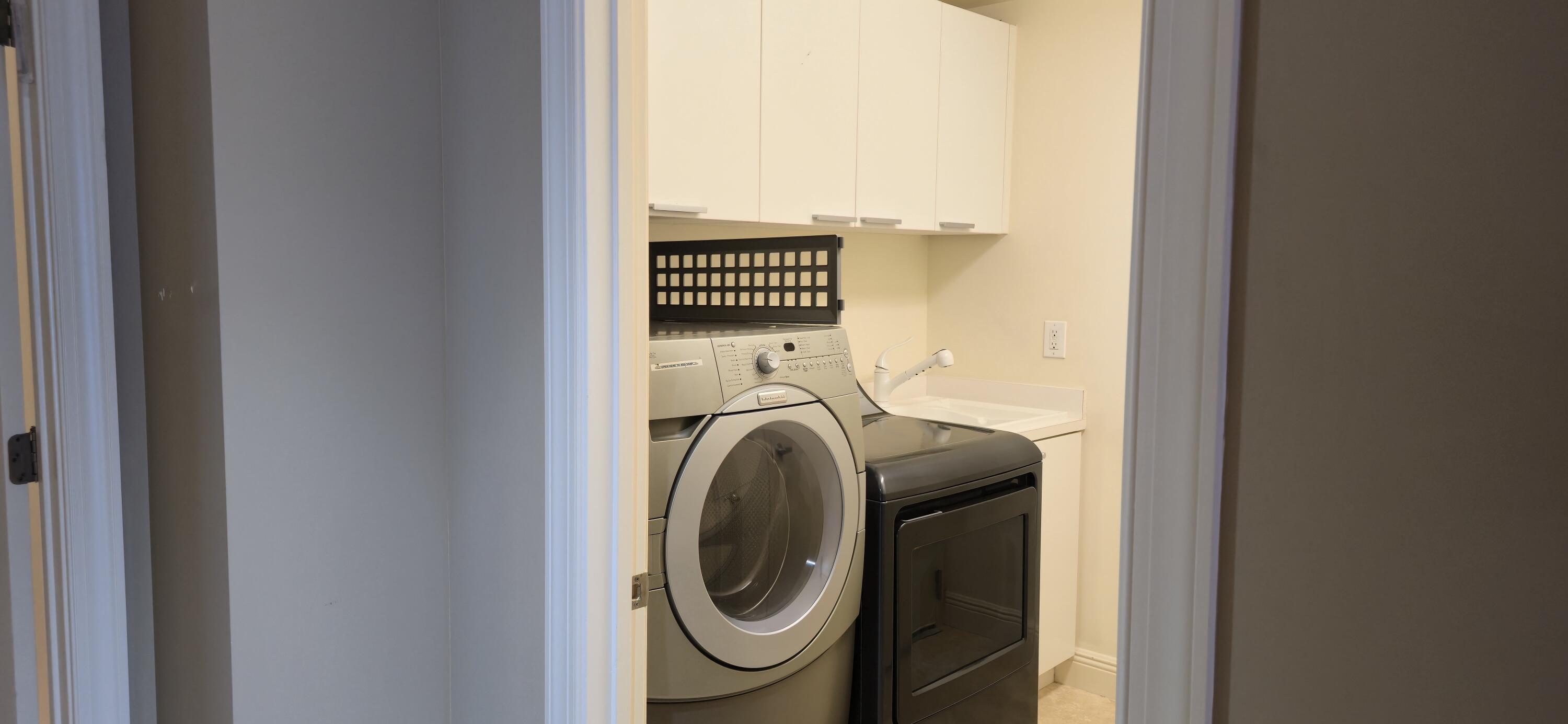 DIPLOMAT OCEANFRONT RESIDENCES - Residential