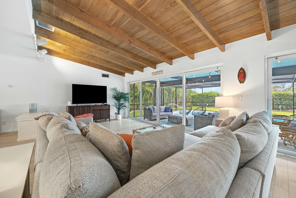 Photo of 337 N Fairway N, Tequesta, FL 33469 (MLS # B26006843)