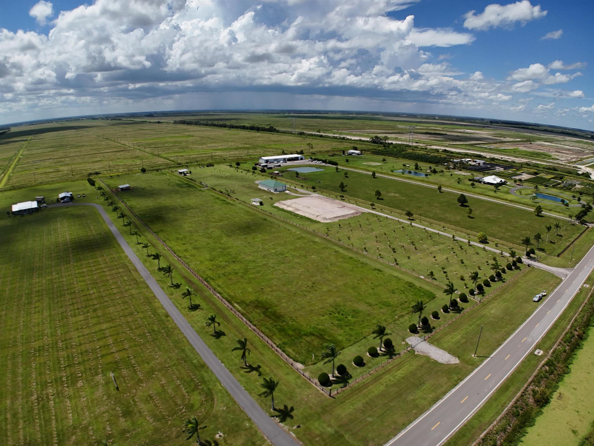 PERSNICKETY FARMS - Land