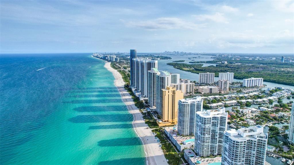 PLAZA OF AMERICAS CONDO - Residential