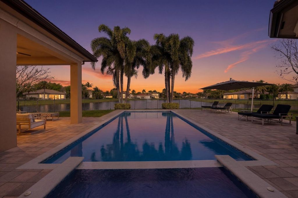 Photo of 16919 Crown Bridge Drive, Delray Beach, FL 33446 (MLS # B26007841)