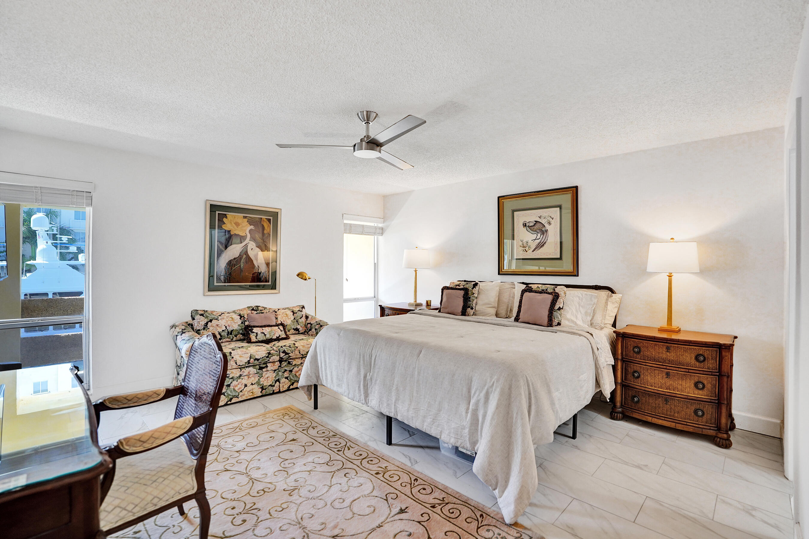 CARAVEL CONDOMINIUM APARTMENTS - Residential Lease