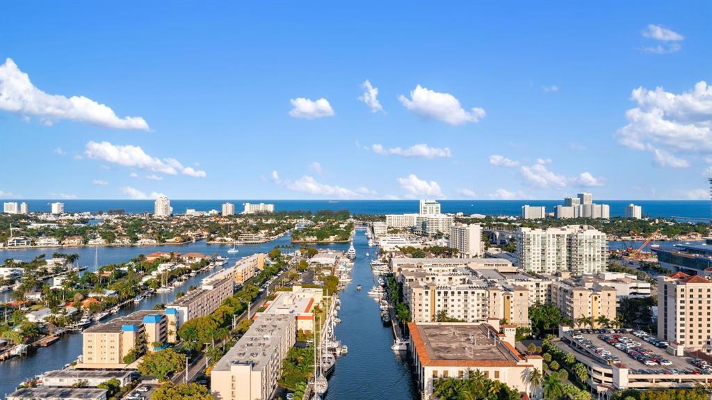 CARAVEL CONDOMINIUM APARTMENTS - Residential Lease