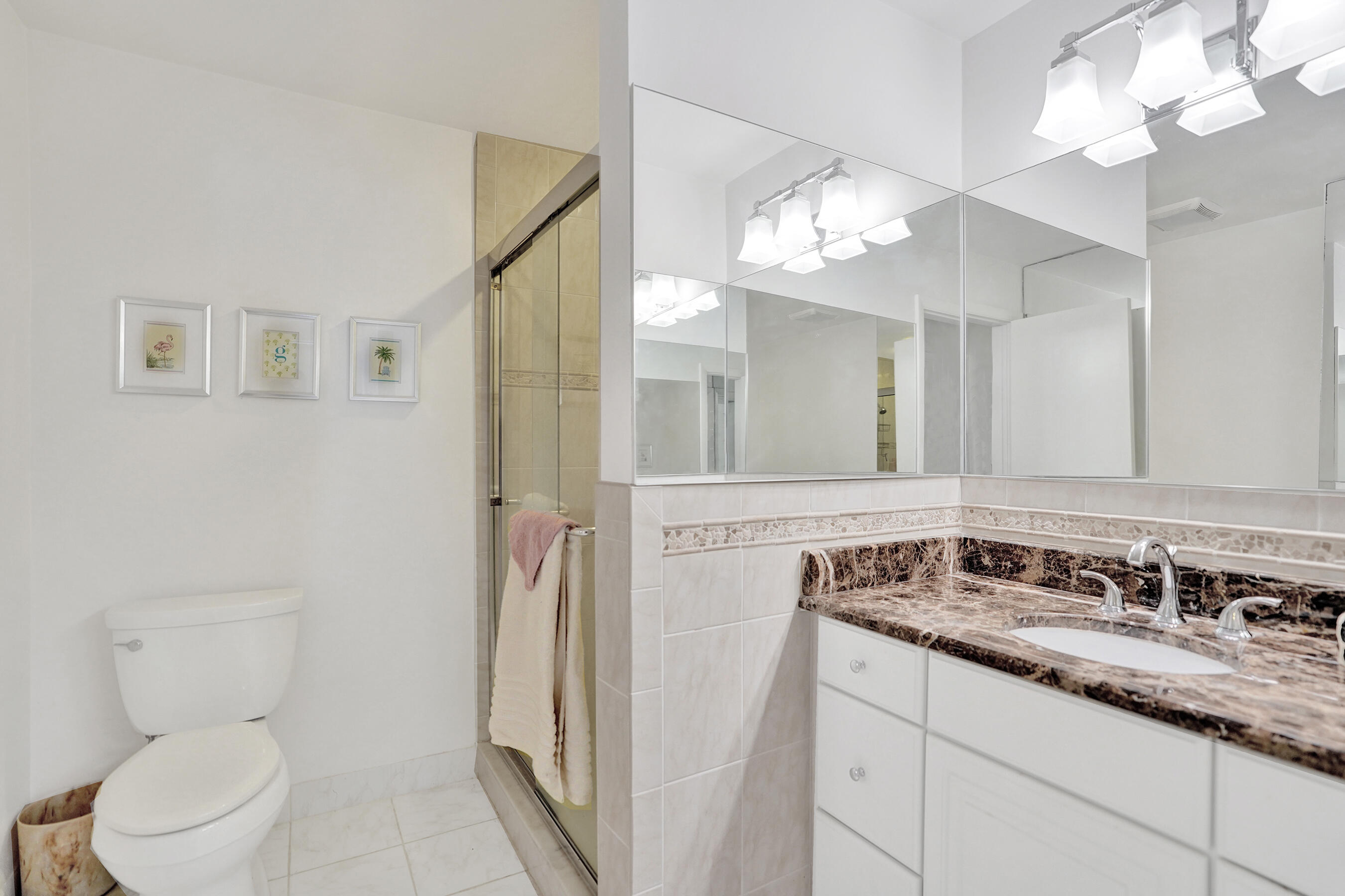 CARAVEL CONDOMINIUM APARTMENTS - Residential Lease