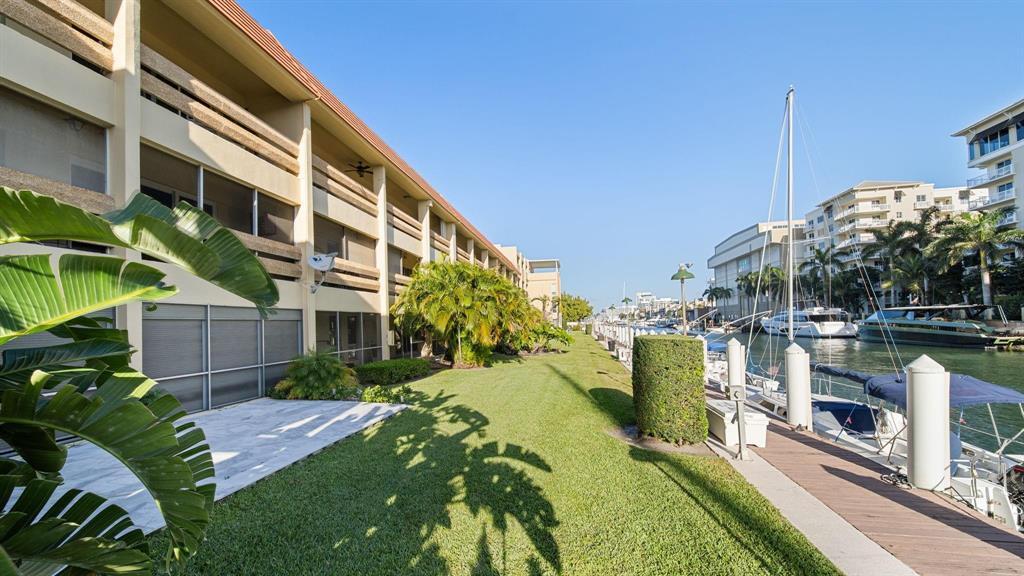 CARAVEL CONDOMINIUM APARTMENTS - Residential Lease