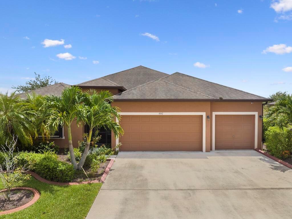 4842 Ashley Lake Circle