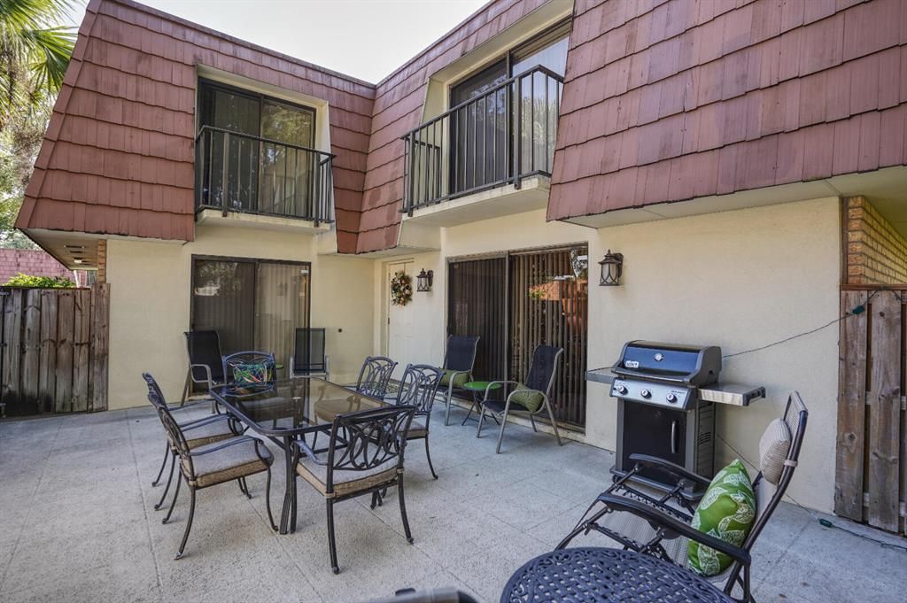 Photo of 509 Buttonwood Lane, Boynton Beach, FL 33436 (MLS # R10765428)