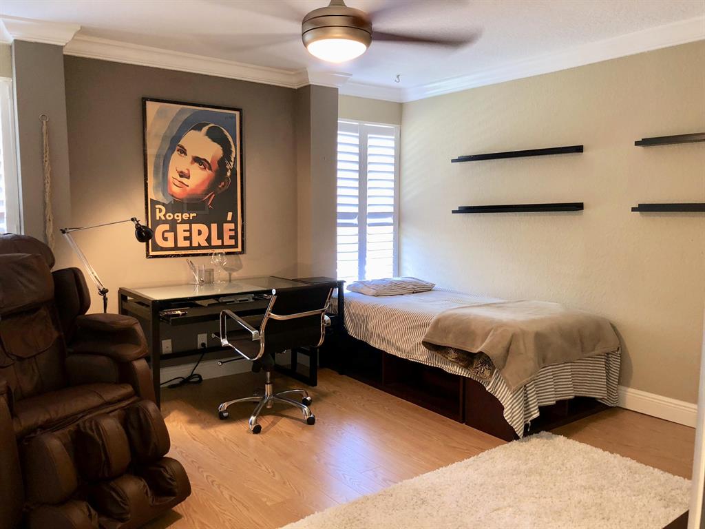 CYPRESS COVE CONDO - Residential