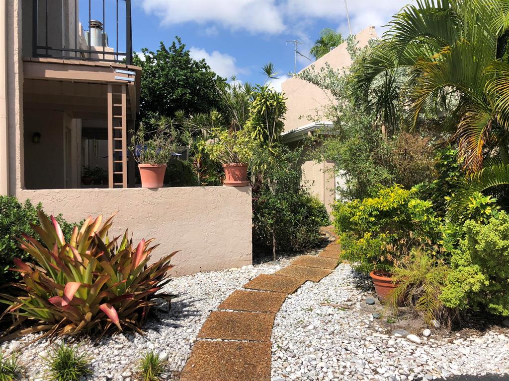 CYPRESS COVE CONDO - Residential