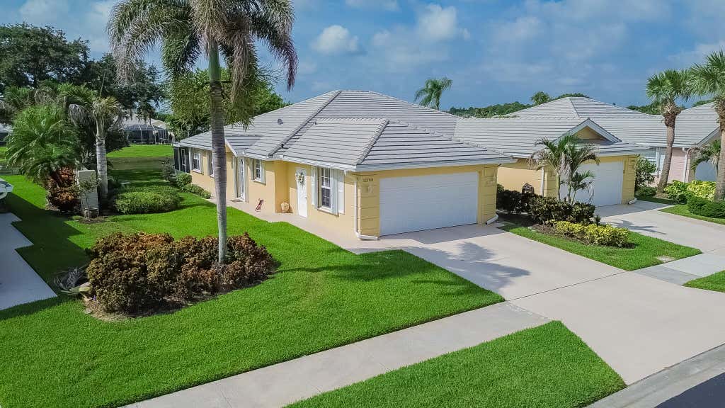 Photo of 1276 NW BENTLEY Circle #B, Port Saint Lucie, FL 34986 (MLS # B26057472)
