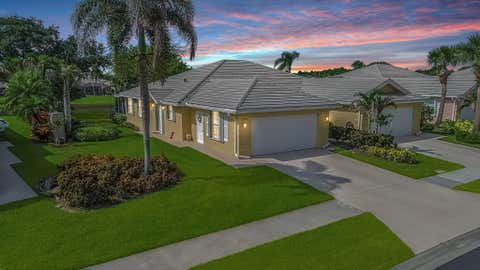 Photo of 1276 NW BENTLEY Circle #B, Port Saint Lucie, FL 34986 (MLS # B26057472)