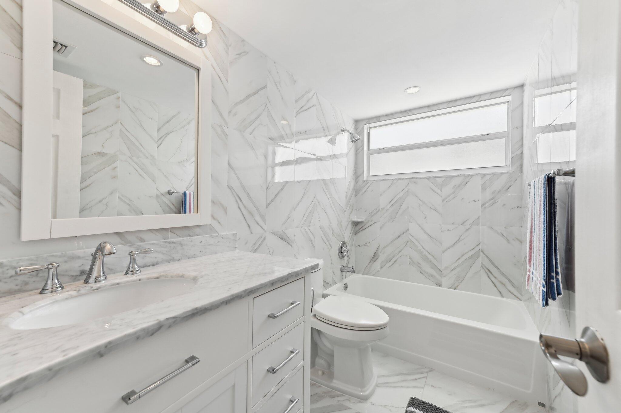 HORIZON EAST CONDO - Residential Lease