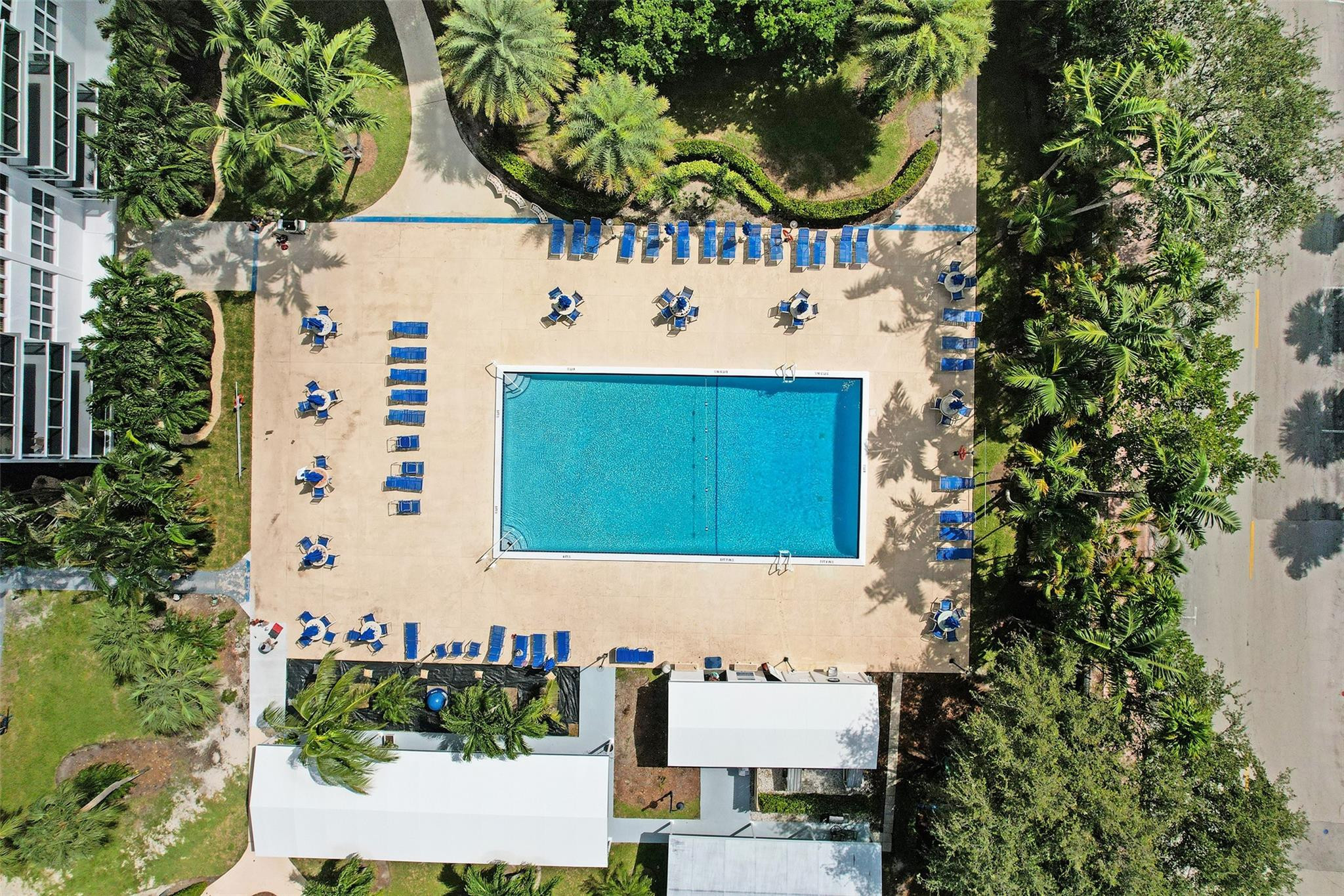 Coral Ridge Towers South - Residential