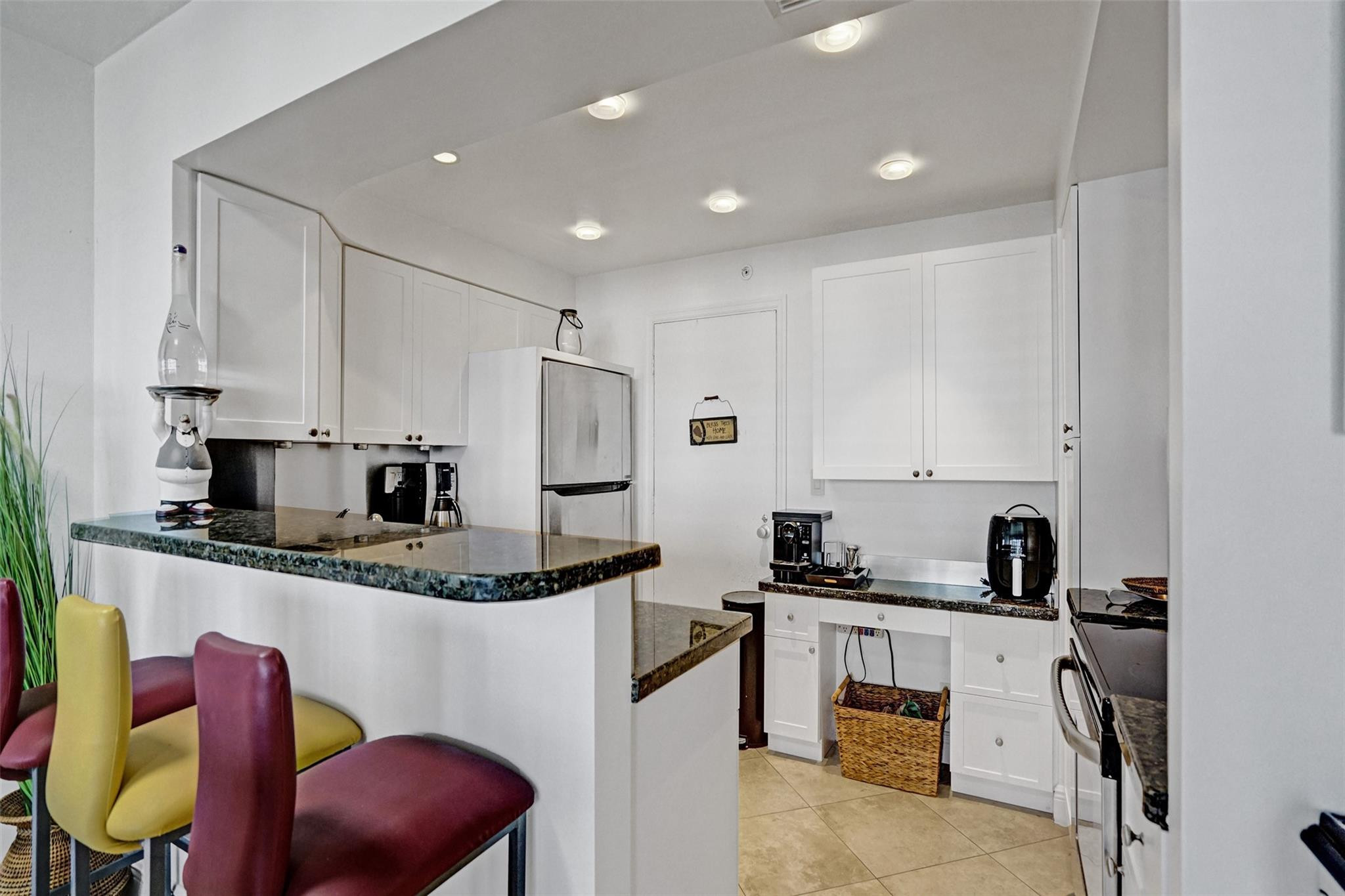 Coral Ridge Towers South - Residential