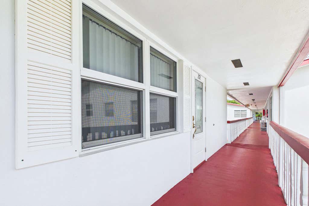 Photo of 272 NORTHAMPTON N, West Palm Beach, FL 33417 (MLS # B26060849)