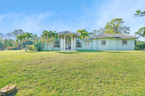 A home in Loxahatchee Groves