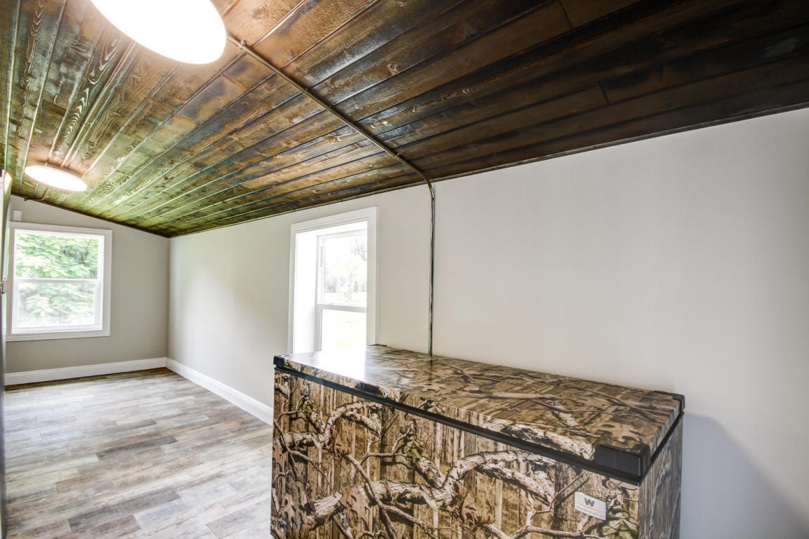 LOXAHATCHEE GROVES - Residential