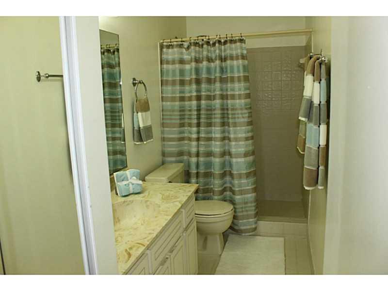 Woodlake Isles - Residential